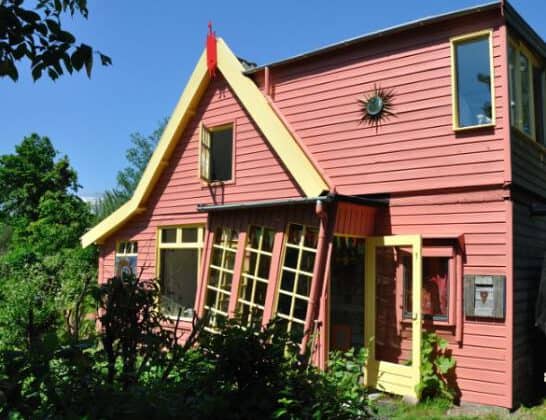 Pippi langkous huis Huis roze verven
