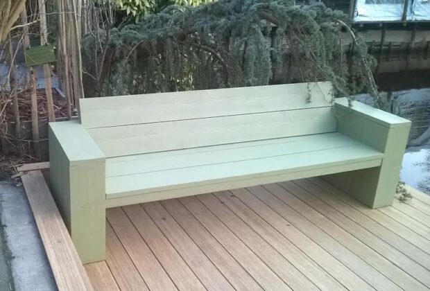 Steigerhouten bank verven