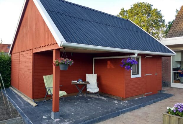 Zweeds rood verf tuinhuis