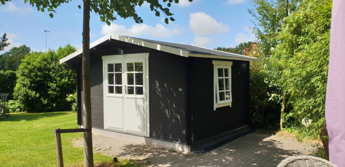 Geimpregneerd tuinhuis verven