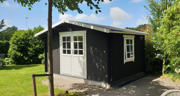 Geimpregneerd tuinhuis verven