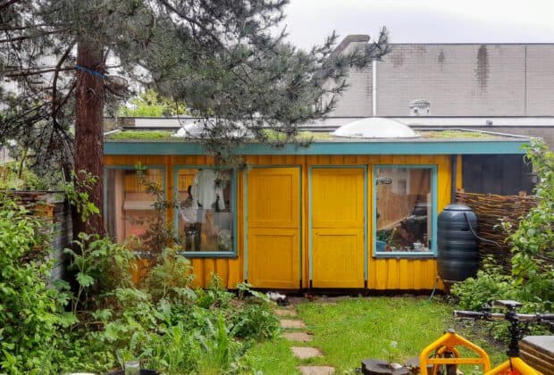 Tuinhuis geel