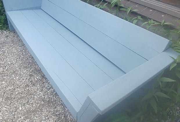 tuinbank verven blauw