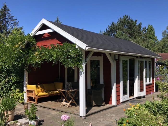 tuinhuis rood verven