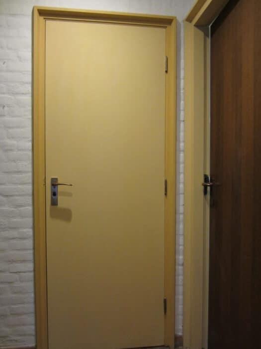 deur geel verven