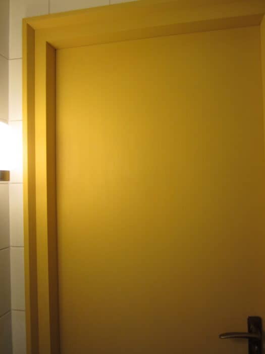 deurverf geel