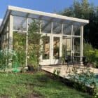 houten tuinkas beitsen