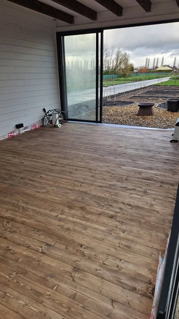 hout donkerder maken