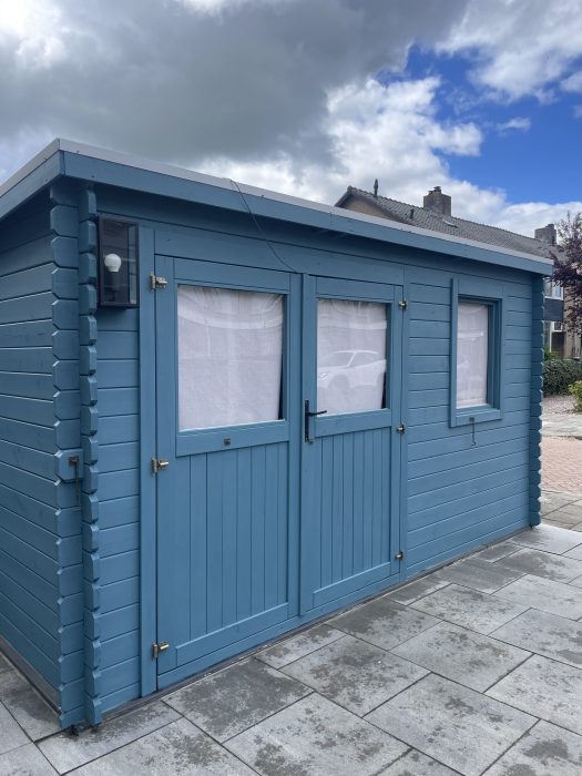 schuurbeits blauw